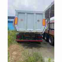 Semirimorchio a Vasca Ribaltabile OMT FAI 28 Metri cubi